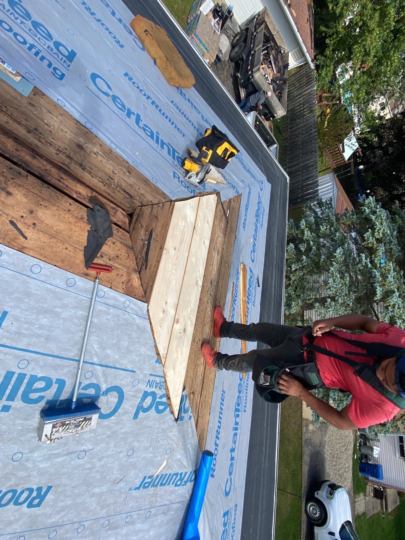 Roof Replacement using CertainTeed Landmark by 180 Contractors