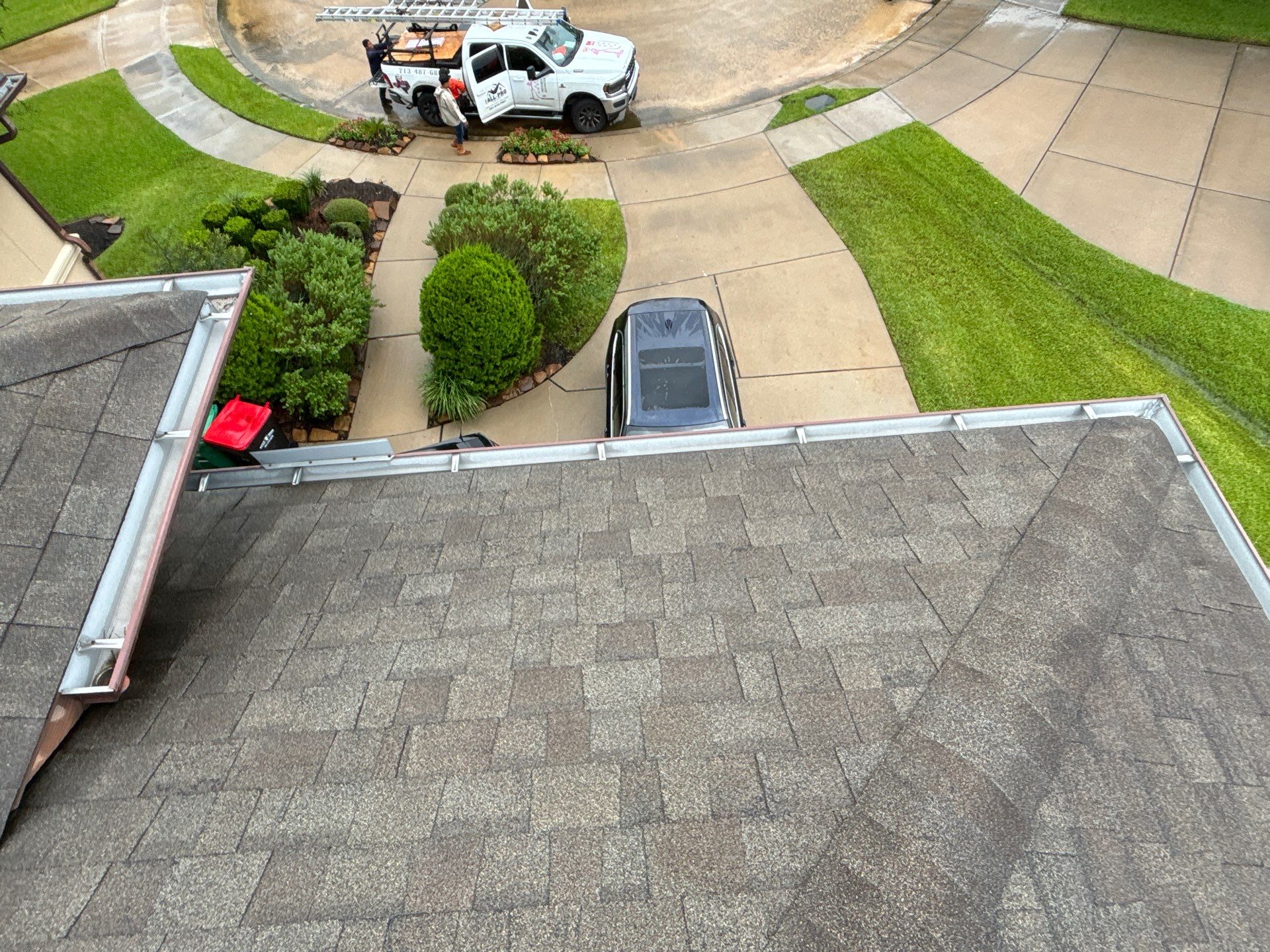 Residential Roofing Installation using Owen's Corning Duration (Lifetime) Shingles by Roof Repair Company