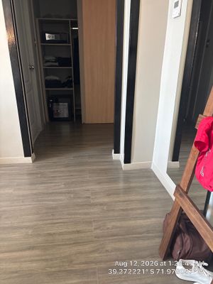 Custom Walk-In Closet and Laminate Floor Installation in Pucon