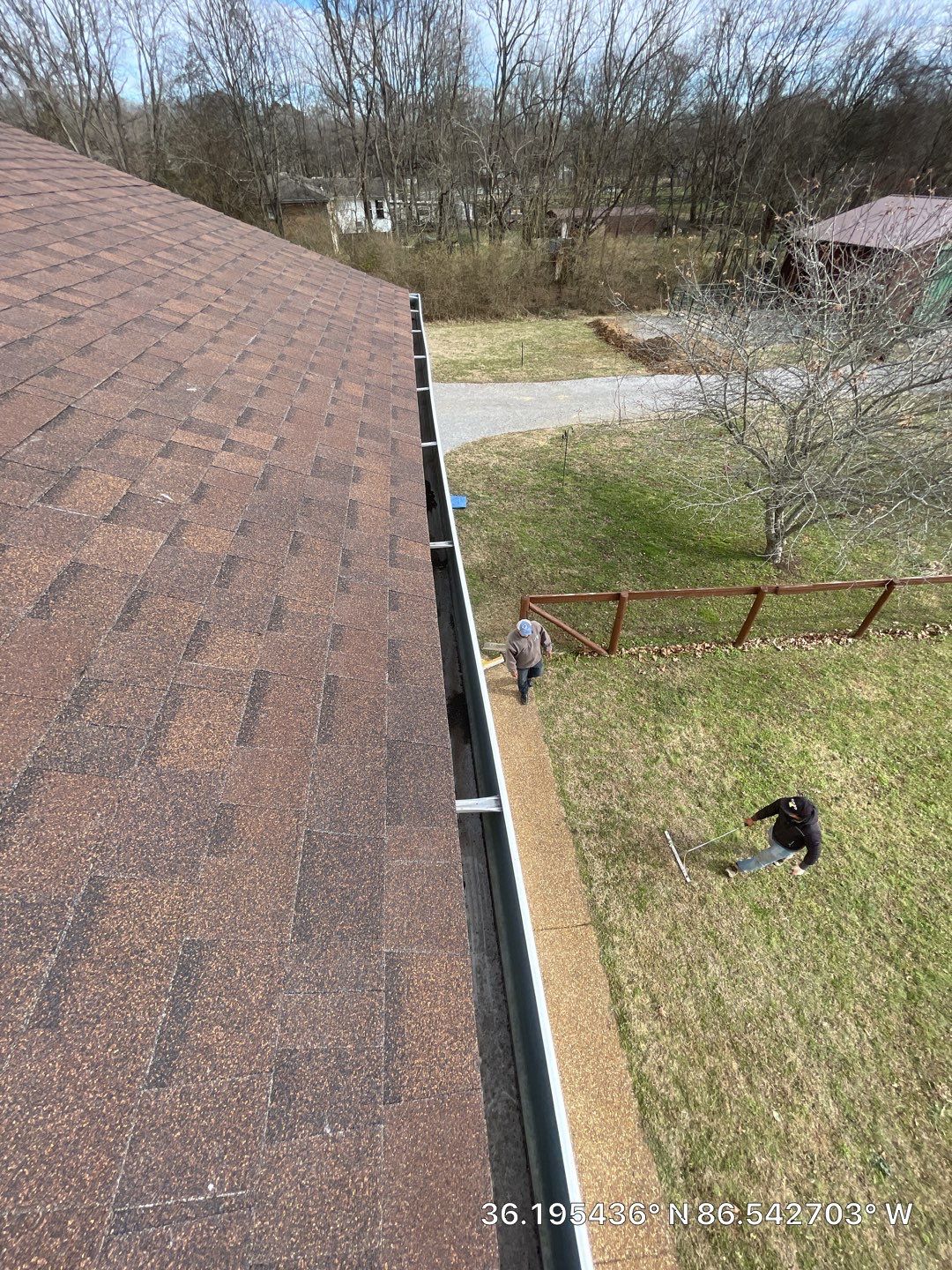 Residential Roofing Installation using Owens Corning Oakridge Roofing System by Undersun Roofing 