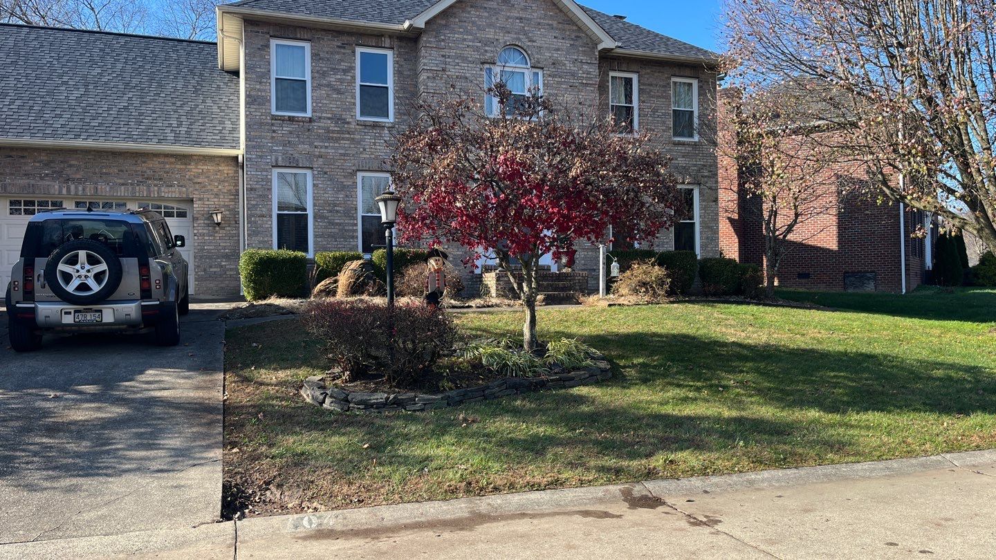 Leaf clean up using Leaf vaccum  by GrassBusters, Inc.