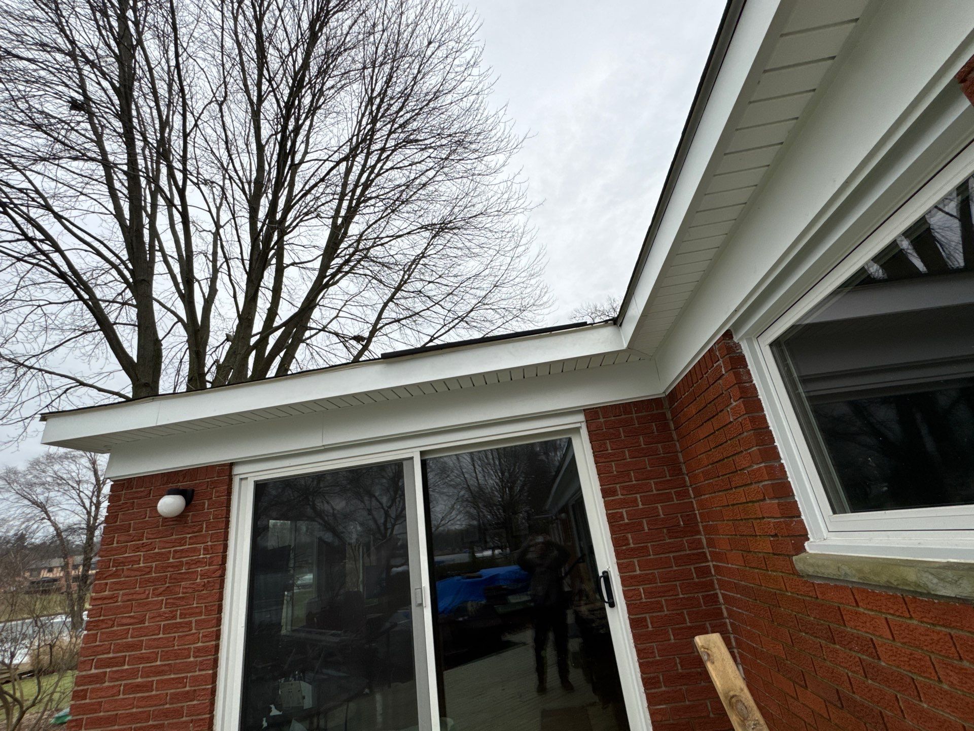 Siding Replacement using Alside Charter Oak D4.5" Colonial White by 180 Contractors