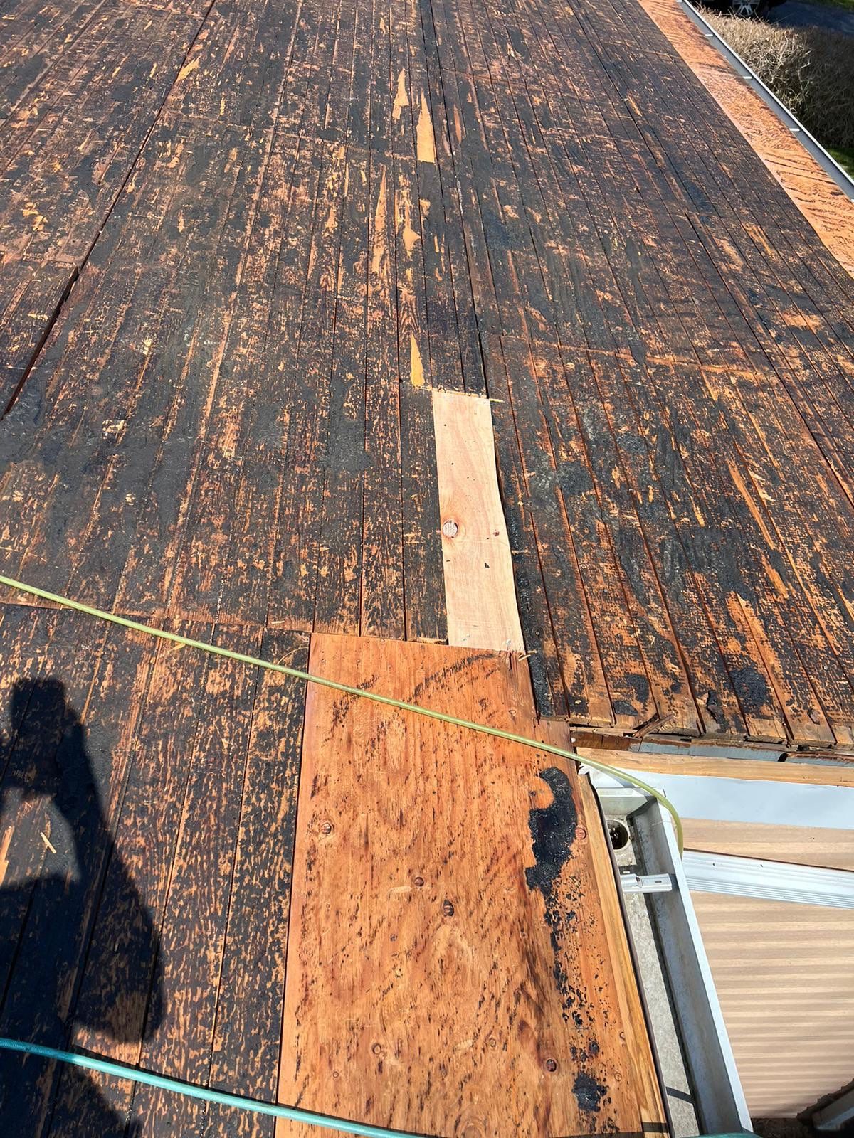 Residential Roofing Installation using Owens Corning TruDefinition Peppercorn  by A Plus Exterior