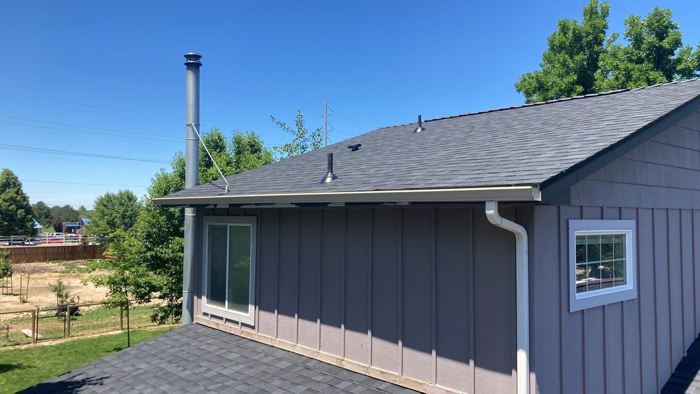 Breaking News!  Happy Homeowner gets a fantastic new roof by ID Roofing LLC