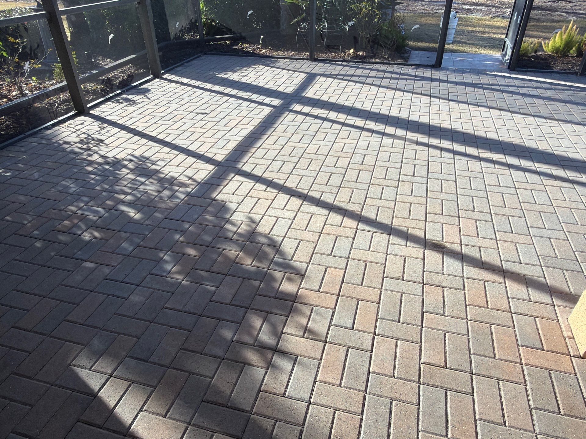Lanai and Driveway Paver Sealing Project in Sun City Center by Supreme Paver Experts