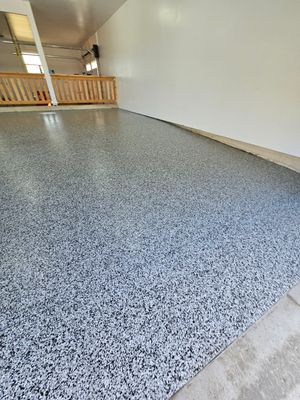 Domino Flake Garage Floor