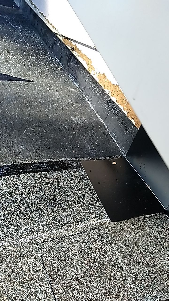 Residential Roofing Installation using Owens Corning Oakridge- Williamsburg Gray by Indigo State Roofing
