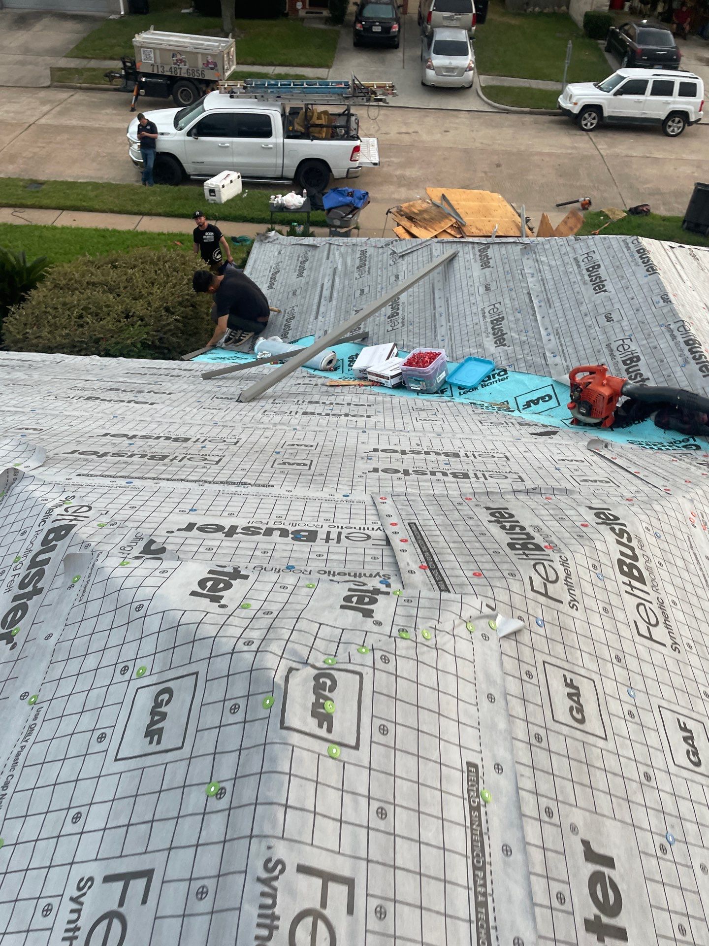 Roof Replacement in Ashcreek, Houston TX by Roof Repair Company