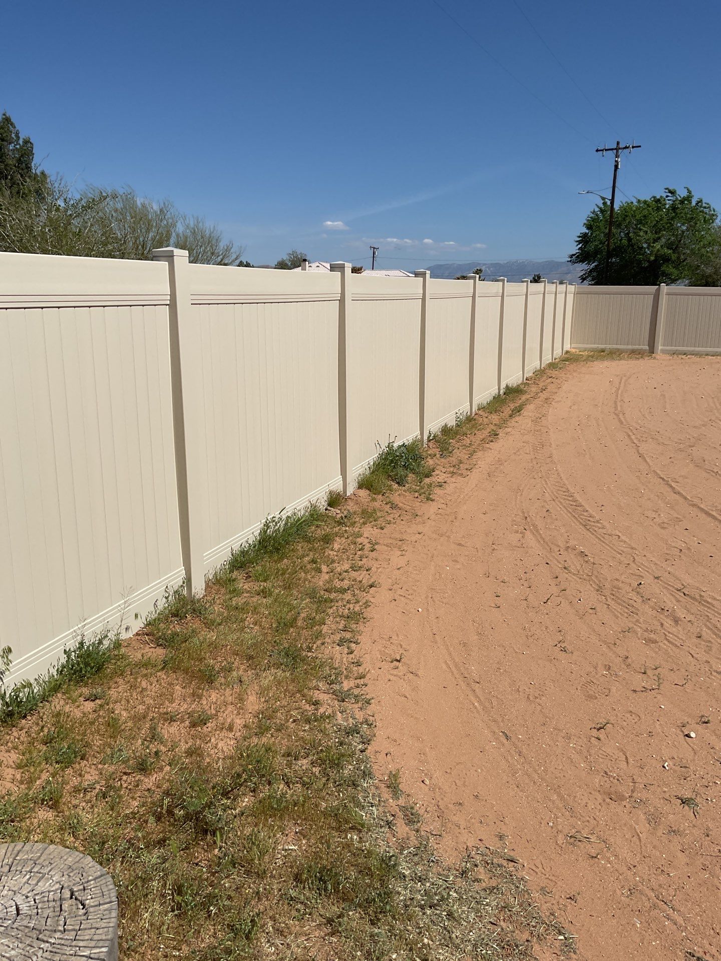 Fence Installation using Vinyl by Fence Guys Inc. 