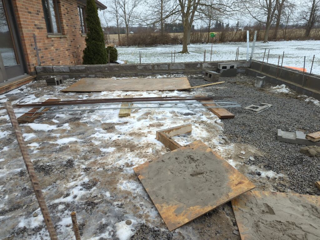 Outdoor Living Addition and Concrete by Ivy Lea Construction
