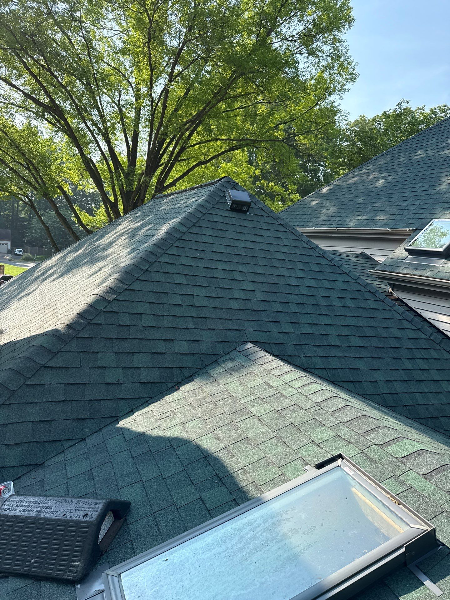 Springfield: Roof Replacement with CertainTeed Landmark Pro in Max Def Evergreen by RM Banning, Inc.