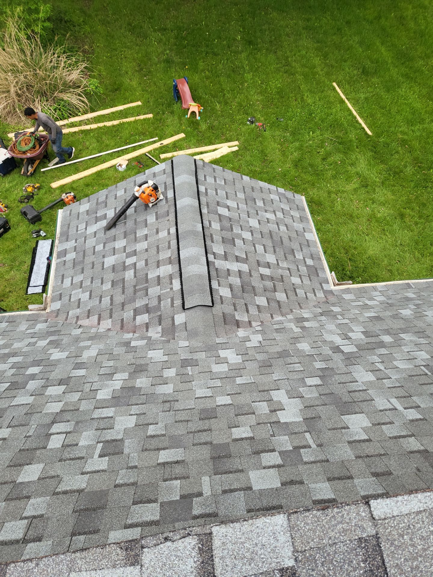 Atlas Pinnacle, Color, Coastal Granite, Drip Edge, Color, Black by Eagle Eye Roofing