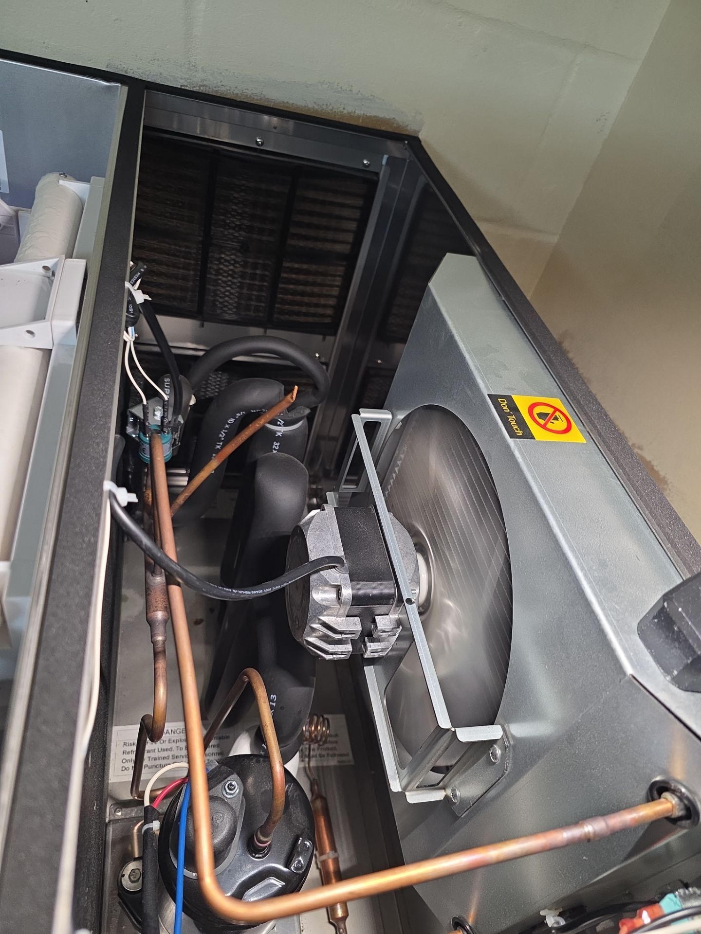 Avantco Commercial Ice Machine Repair and Electrical Diagnosis in Kissimmee by AMB-WORKS APPLIANCE REPAIR