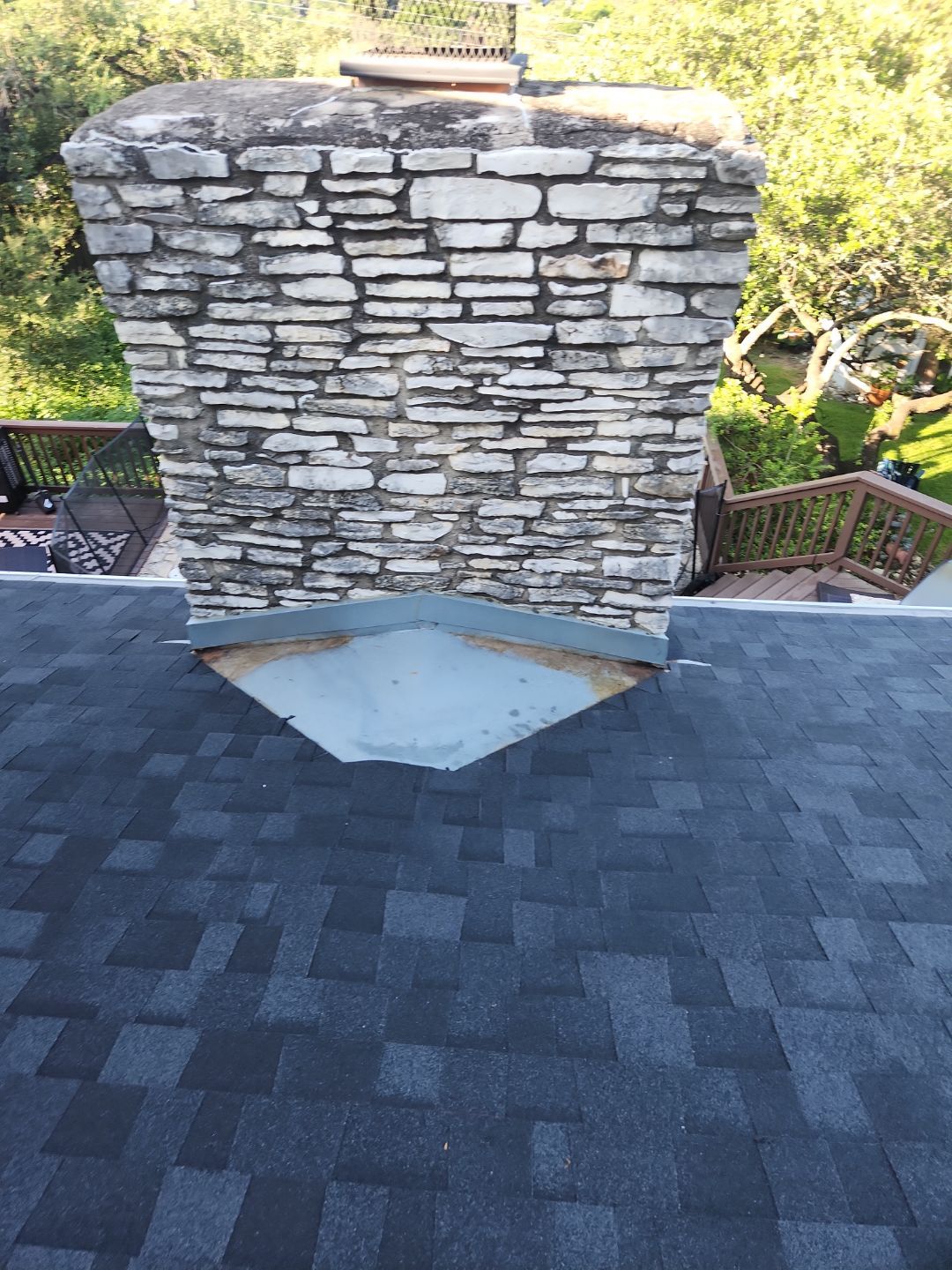 Onyx Black - Owens Corning TrueDefinition Duration by RoofsOnly.com