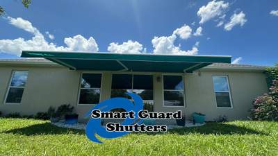 Retractable Awning in Erin Green