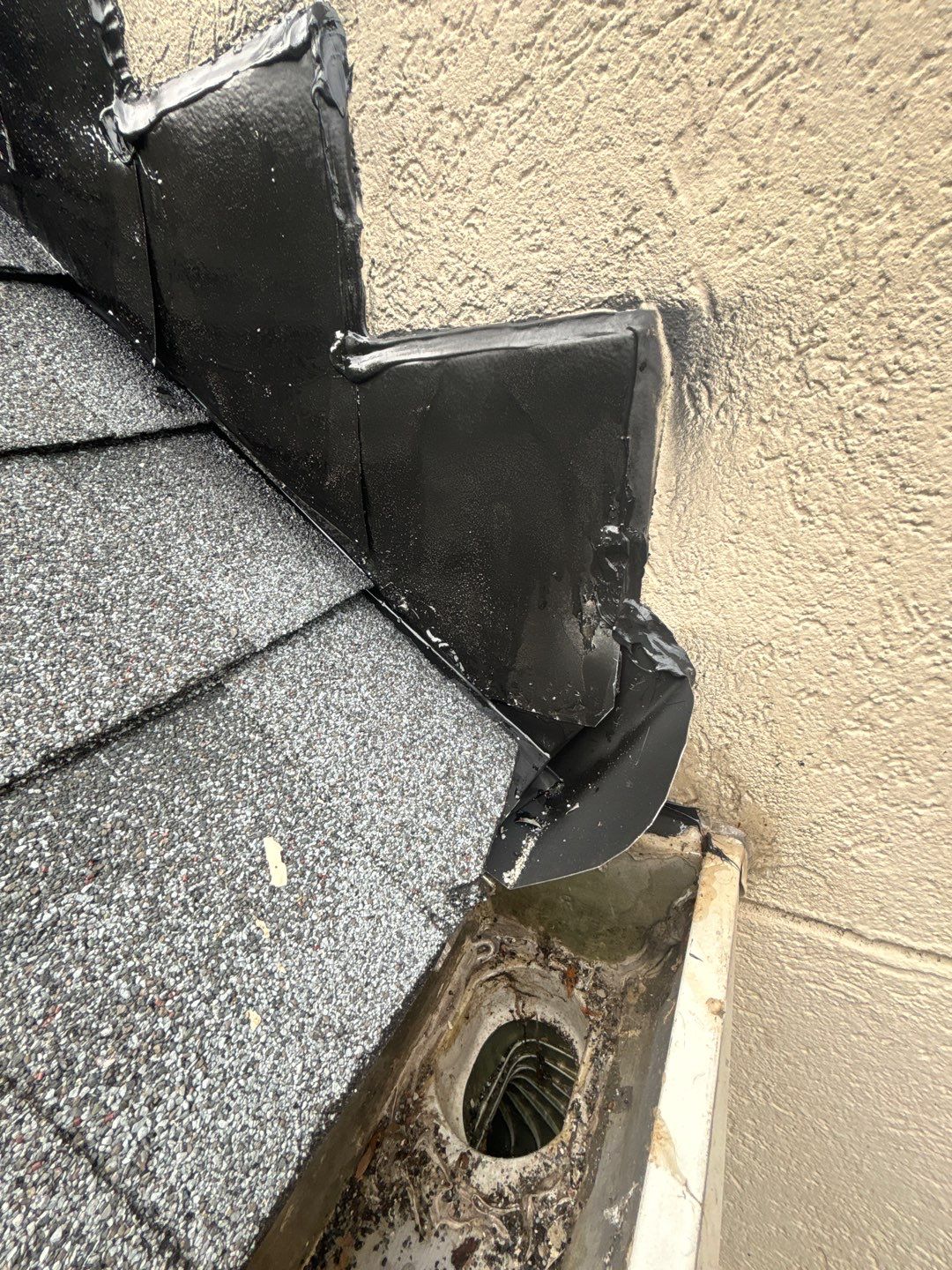 Flashing wrong installation by Deerfield Roofing LLC