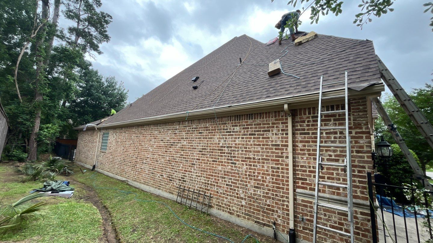 Residential Roof Replacement using GAF HDZ - Barkwood by Elite Roofing LLC