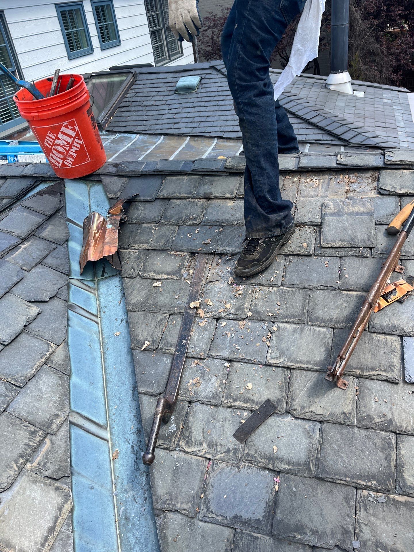 Arlington: Buckingham Slate and Carlisle Syntec TPO Roof by RM Banning, Inc.