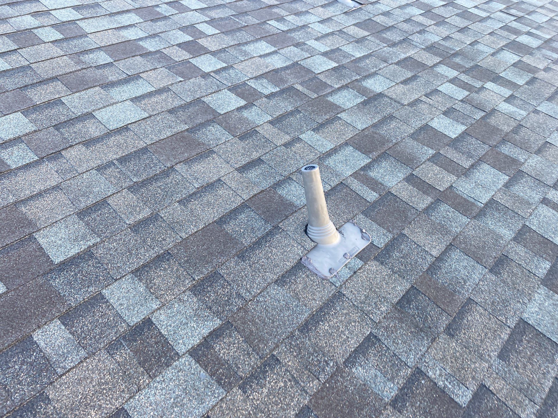 Residential Roofing Installation using Owen's Corning Duration (Lifetime) Shingles by Roof Repair Company