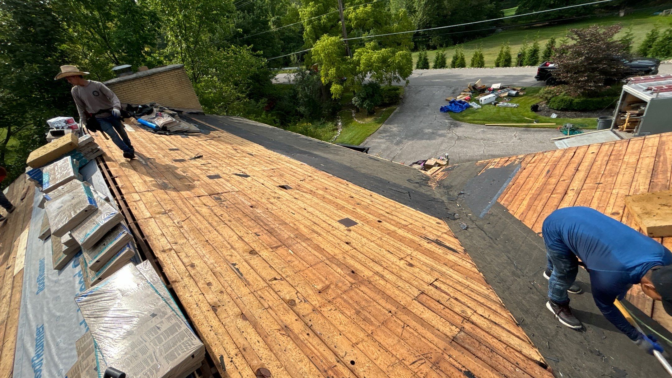 Roof Replacement using CertainTeed Landmark by 180 Contractors