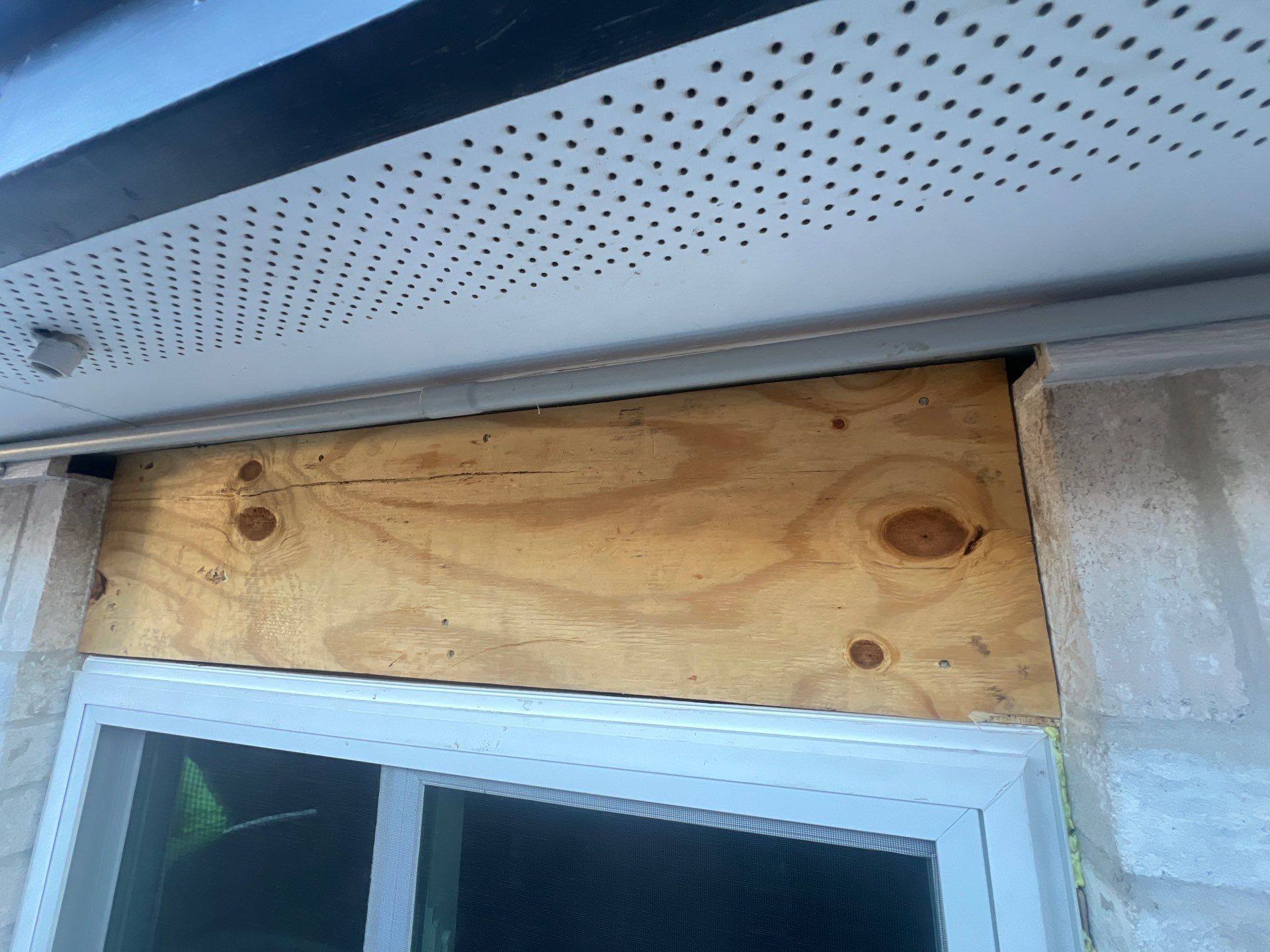 Windows on Quebec  by Bayfront Roofing and Construction