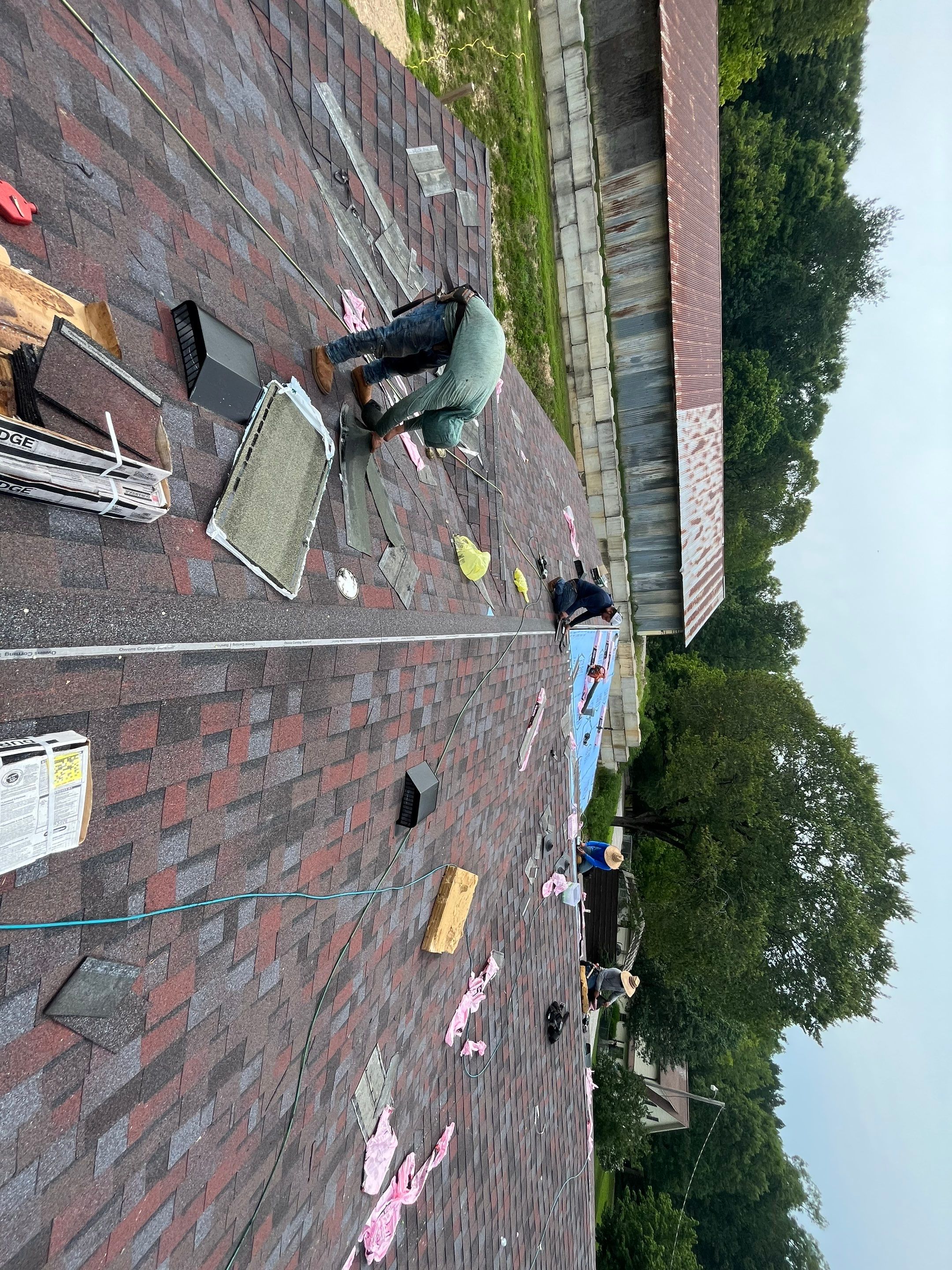 Residential Shingle Reroof using Owens Corning: TruDef Designer (Merlot) by Hostetler Roofing