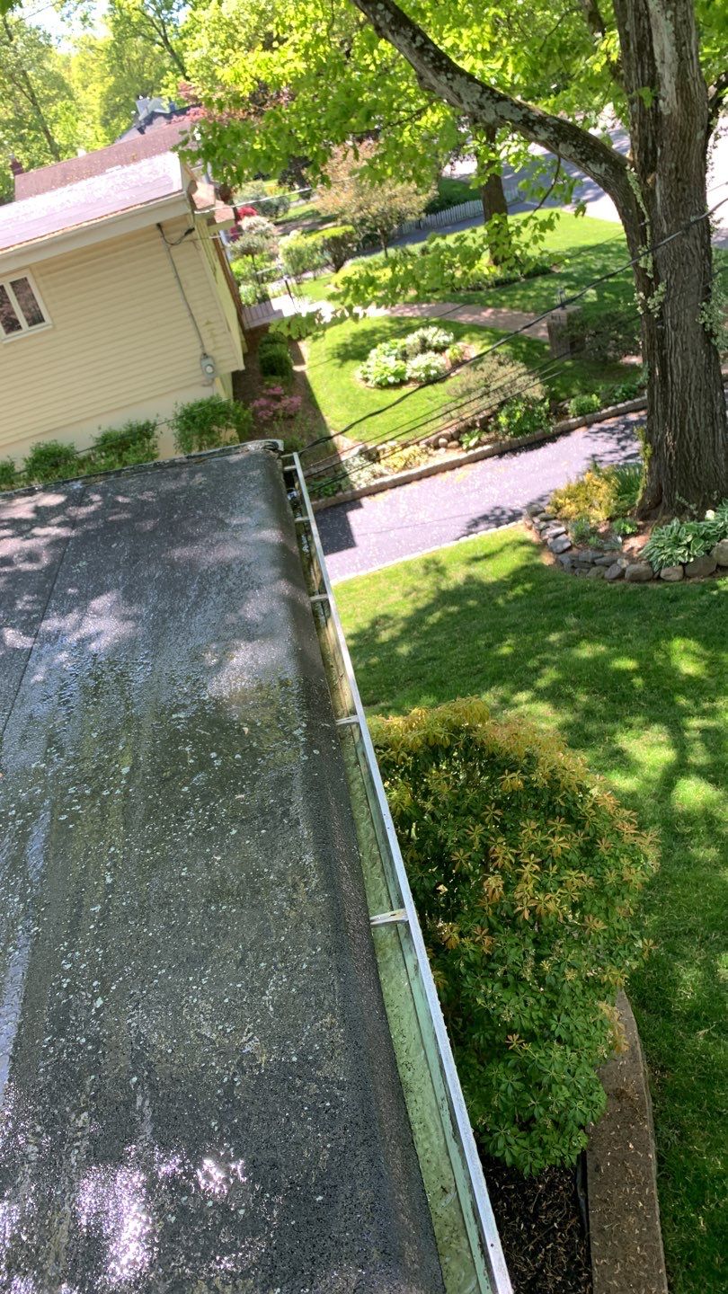 Comprehensive Gutter Cleaning and Debris Removal in Summit by NJ Home Maintenance Services