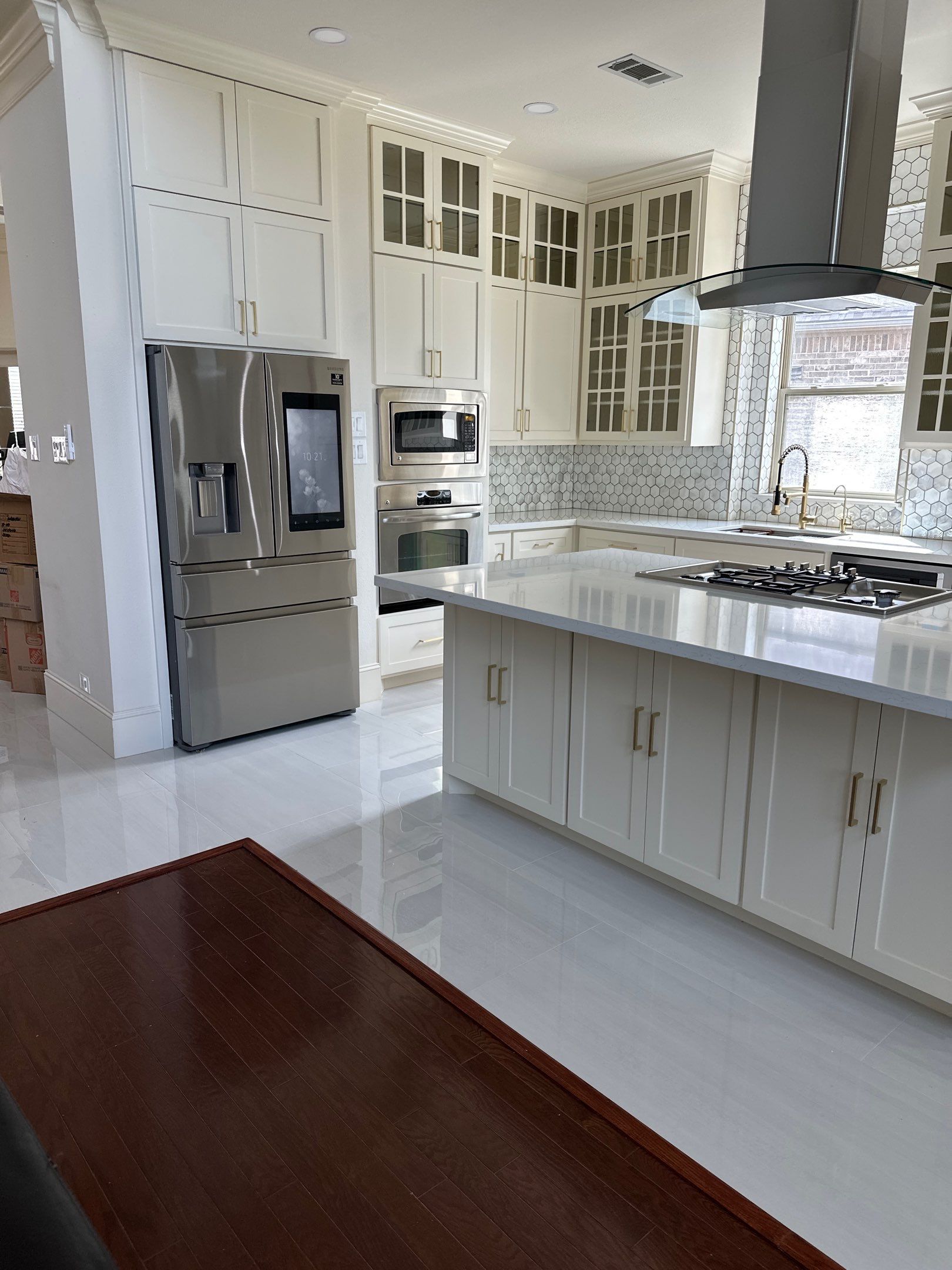 Kitchen Remodels That Inspire by L&T General Contractors and Restoration INC