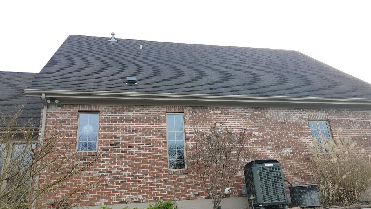 Residential Roofing Installation using Duration Series Shingles - Estate Gray by RoofX 