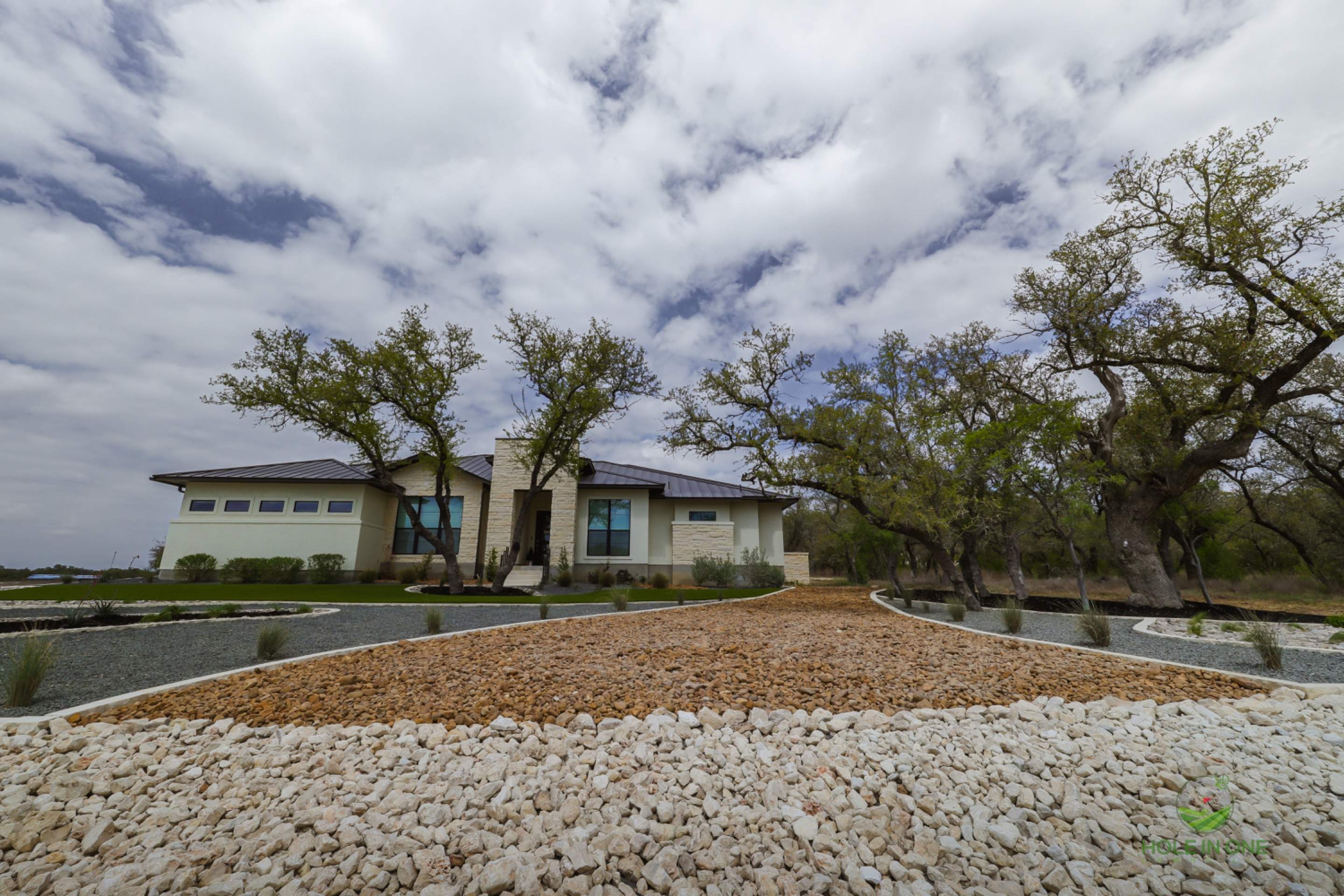 Belle Oaks, Bulverde TX by Hole In One Lawns, LLC