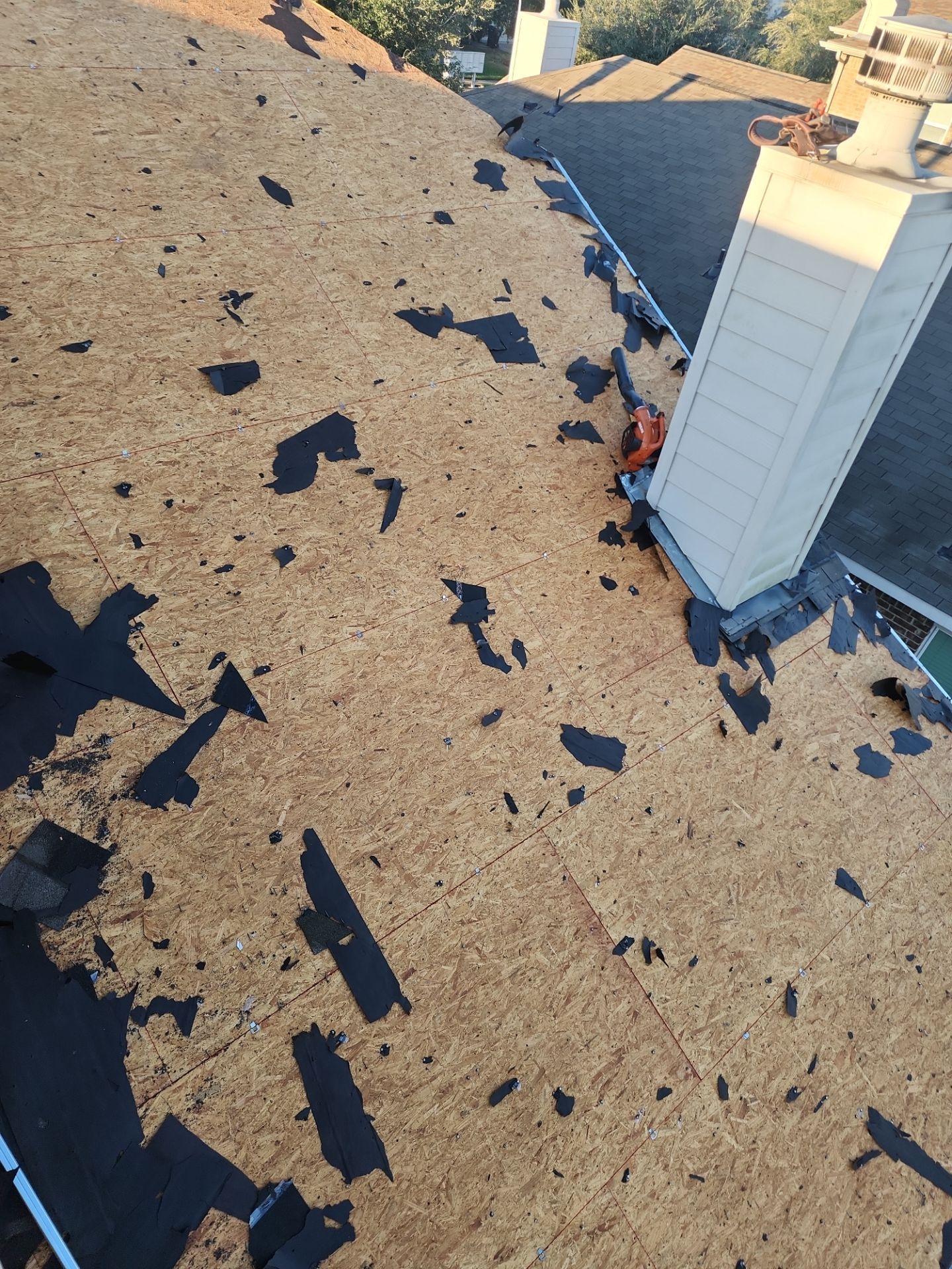 Residential Roofing Installation using Owen's Corning Duration (Lifetime) Shingles by Roof Repair Company