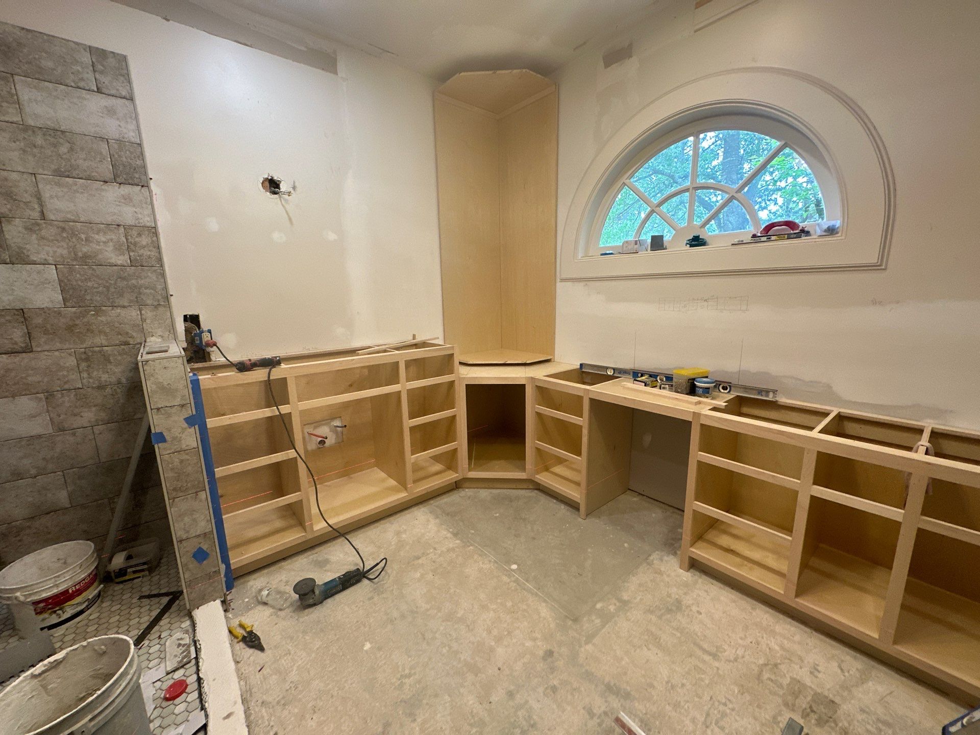 Bathroom Remodel and Flooring in Tomball, TX by SophAlx LLC