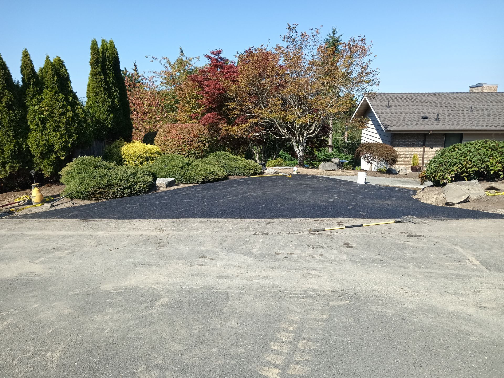 Patio Gateway & Hardscaping by Jireh Asphalt & Concrete Inc 