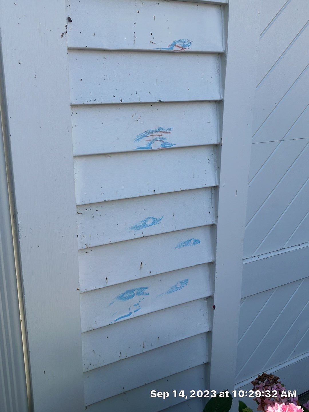 Certainteed Vinyl Siding Installment by Custom Installations, Inc.
