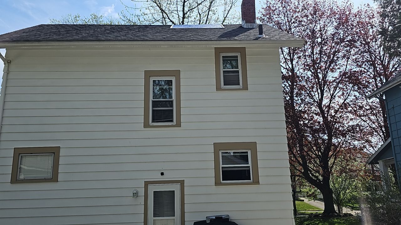 ATLAS PINNACLE COLOR: BLACK SHADOW by Eagle Eye Roofing