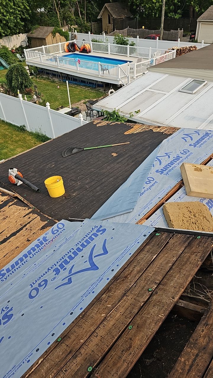 ATLAS PINNACLE COLOR: MORNING HARVEST by Eagle Eye Roofing