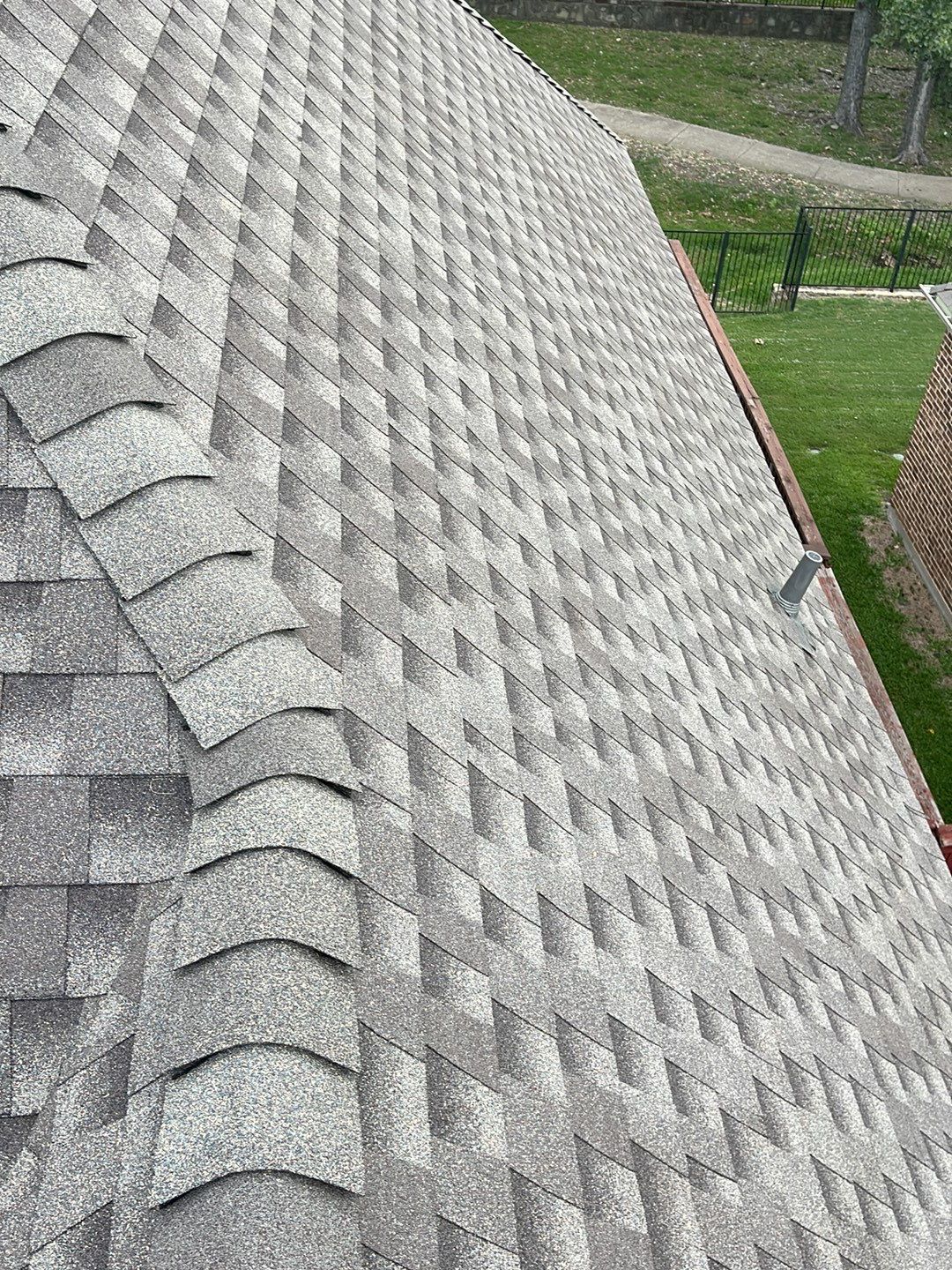 GAF HDZ - Weathered Wood by Elite Roofing LLC