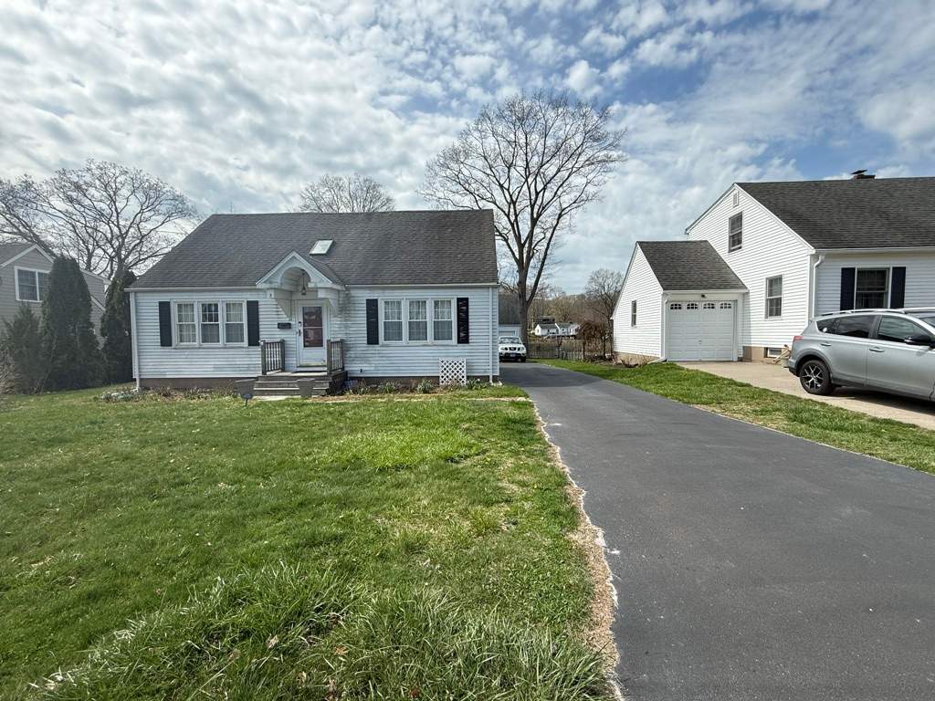 New roof in Branford, CT by DiGiorgi! by DiGiorgi Roofing and Siding Inc