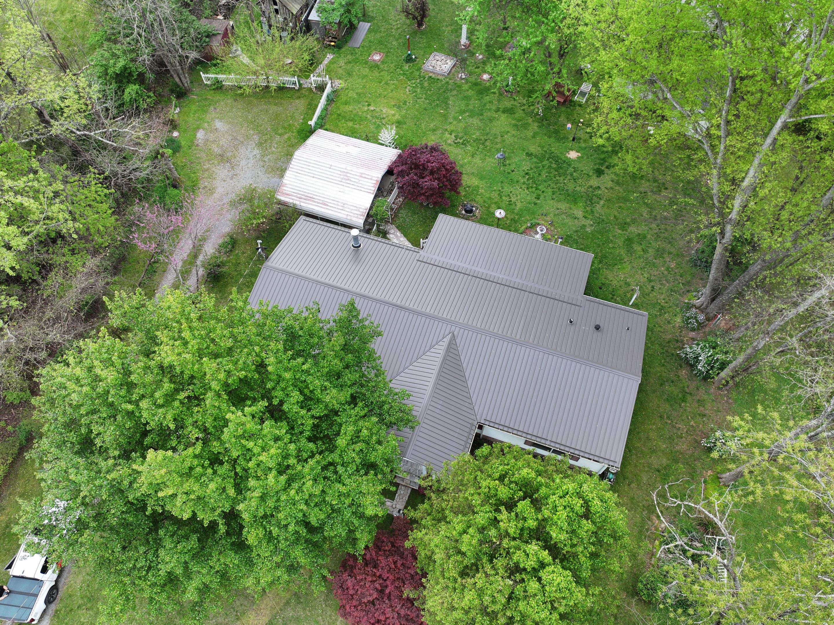 Shoun Residence by Omnia Roofing