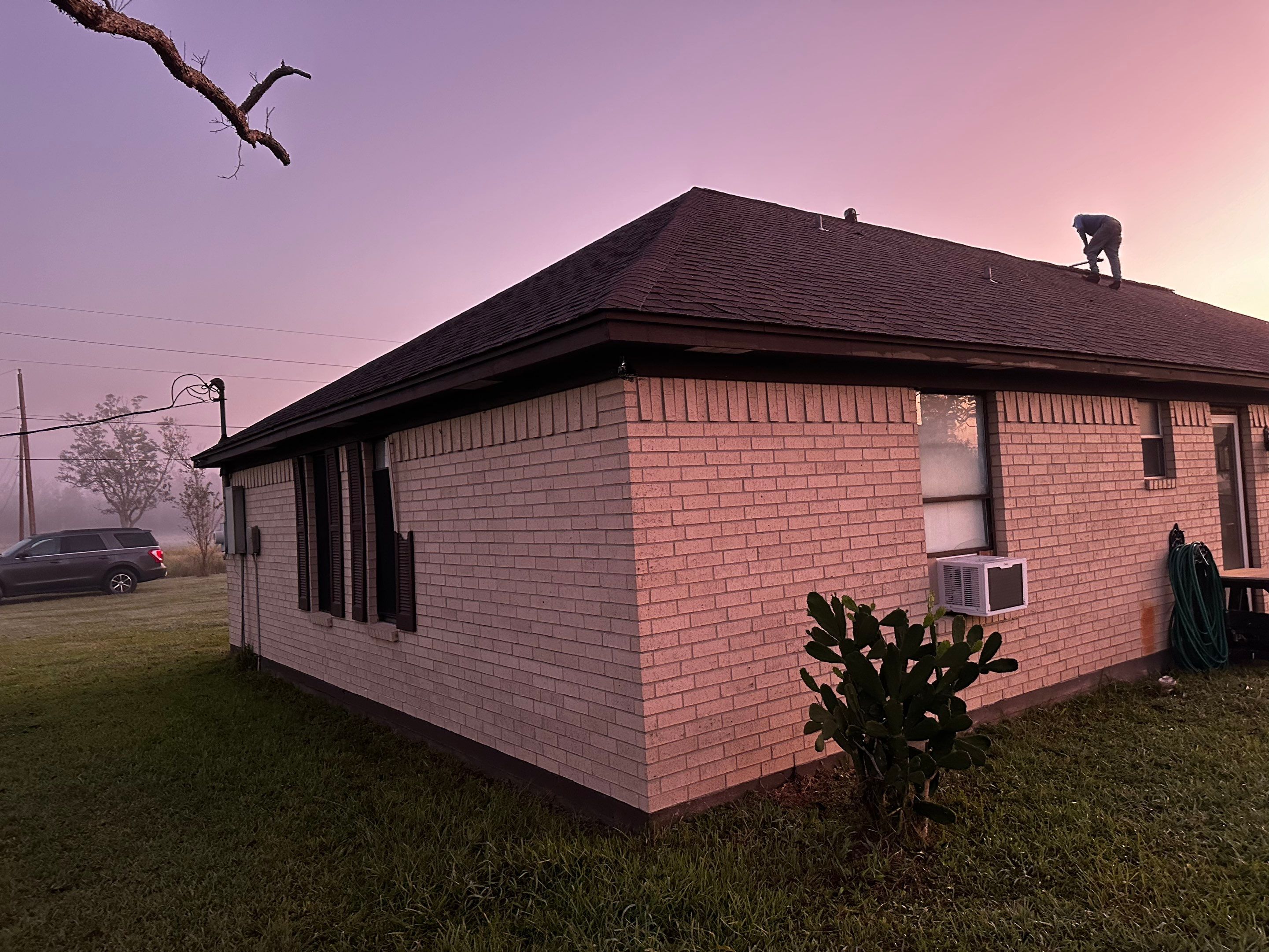 GAF HDZ TIMBERLINE BARKWOOD by Motion Roofing