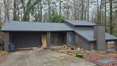 Wooded Home, Brand New Roof 🌲🏠
