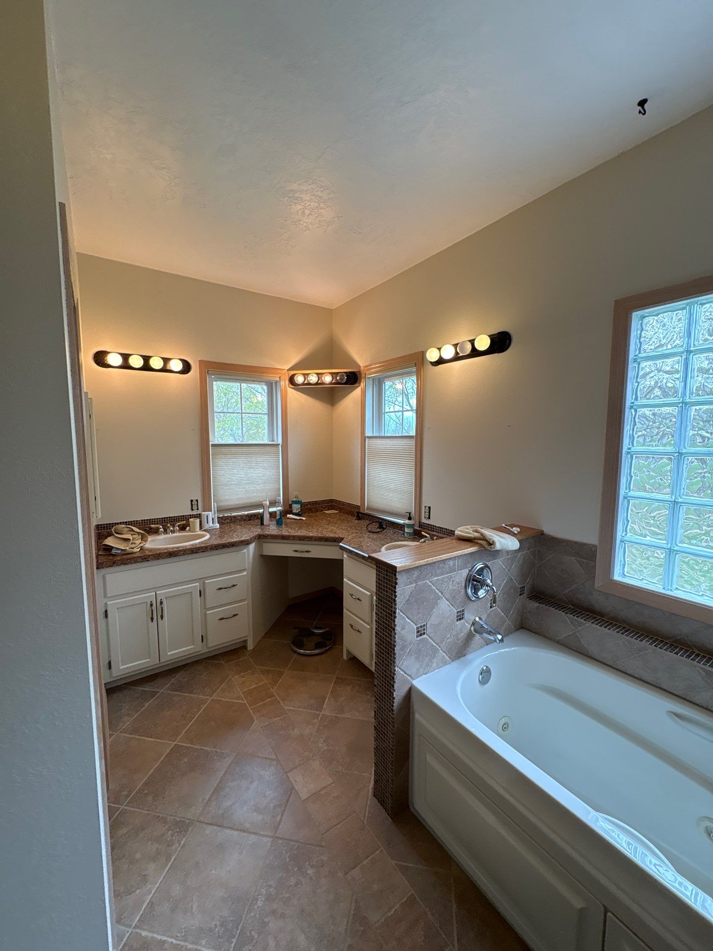 Multi-Room Interior Painting and Cabinet Refinishing in Renner by Select Painting, Coatings & Garage Cabinets