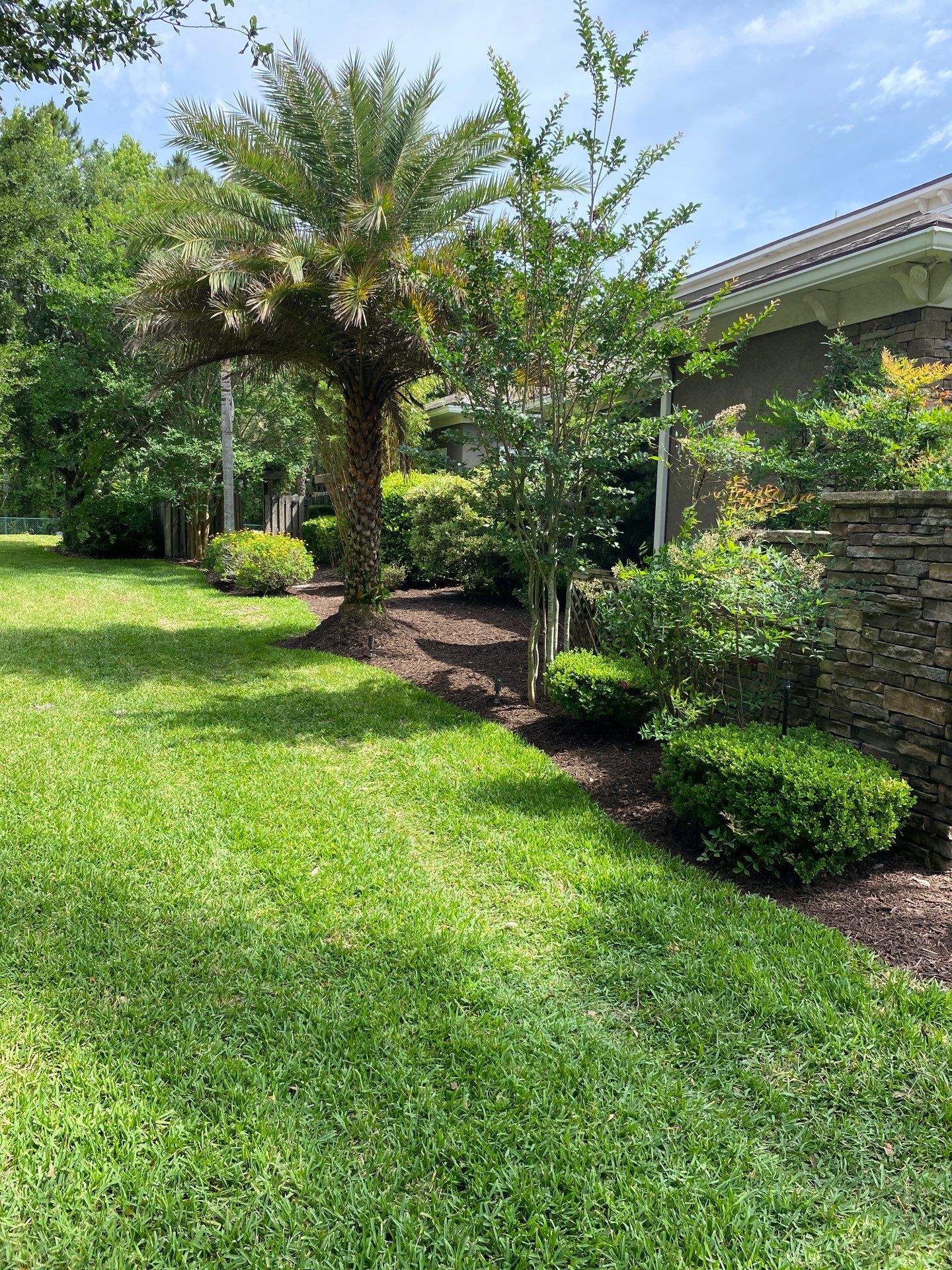 Deerwood Resident | Bed Design & Install by ProGreen Services