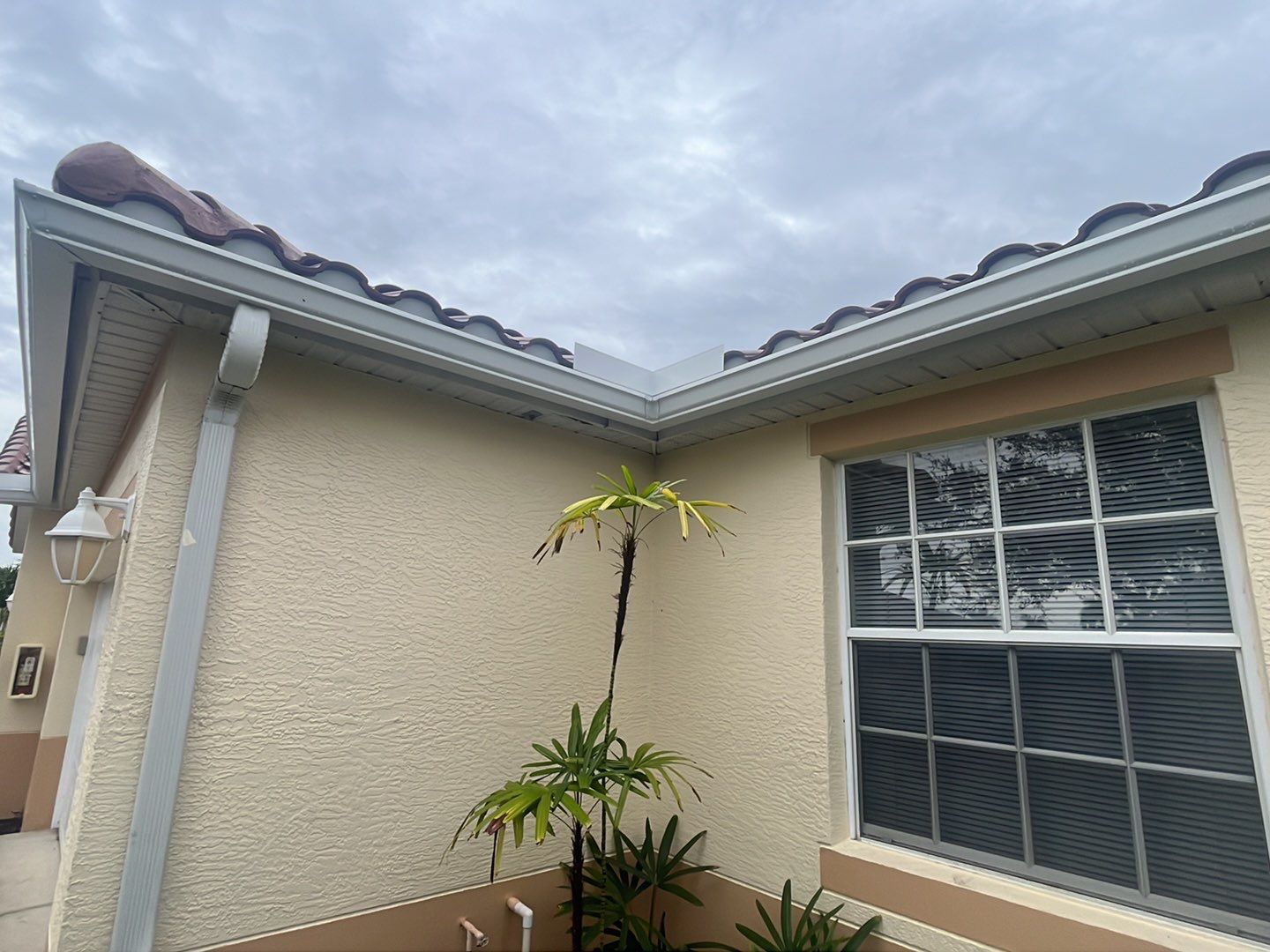 Splash Guard System for Coastal Roofs in Punta Gorda FL by Gutter Professors
