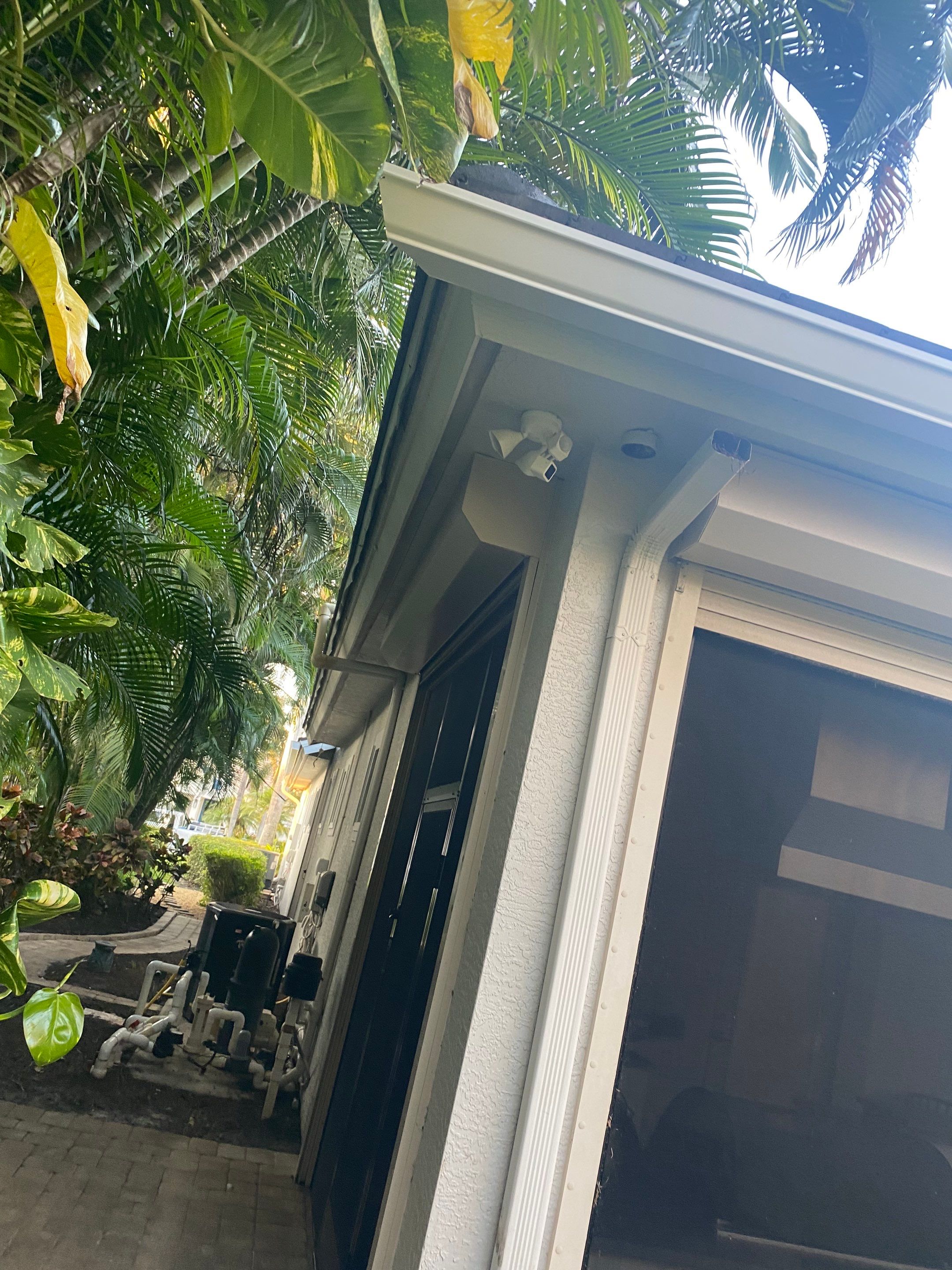 7-Inch Seamless Gutters for Luxury Homes in Naples FL by Gutter Professors