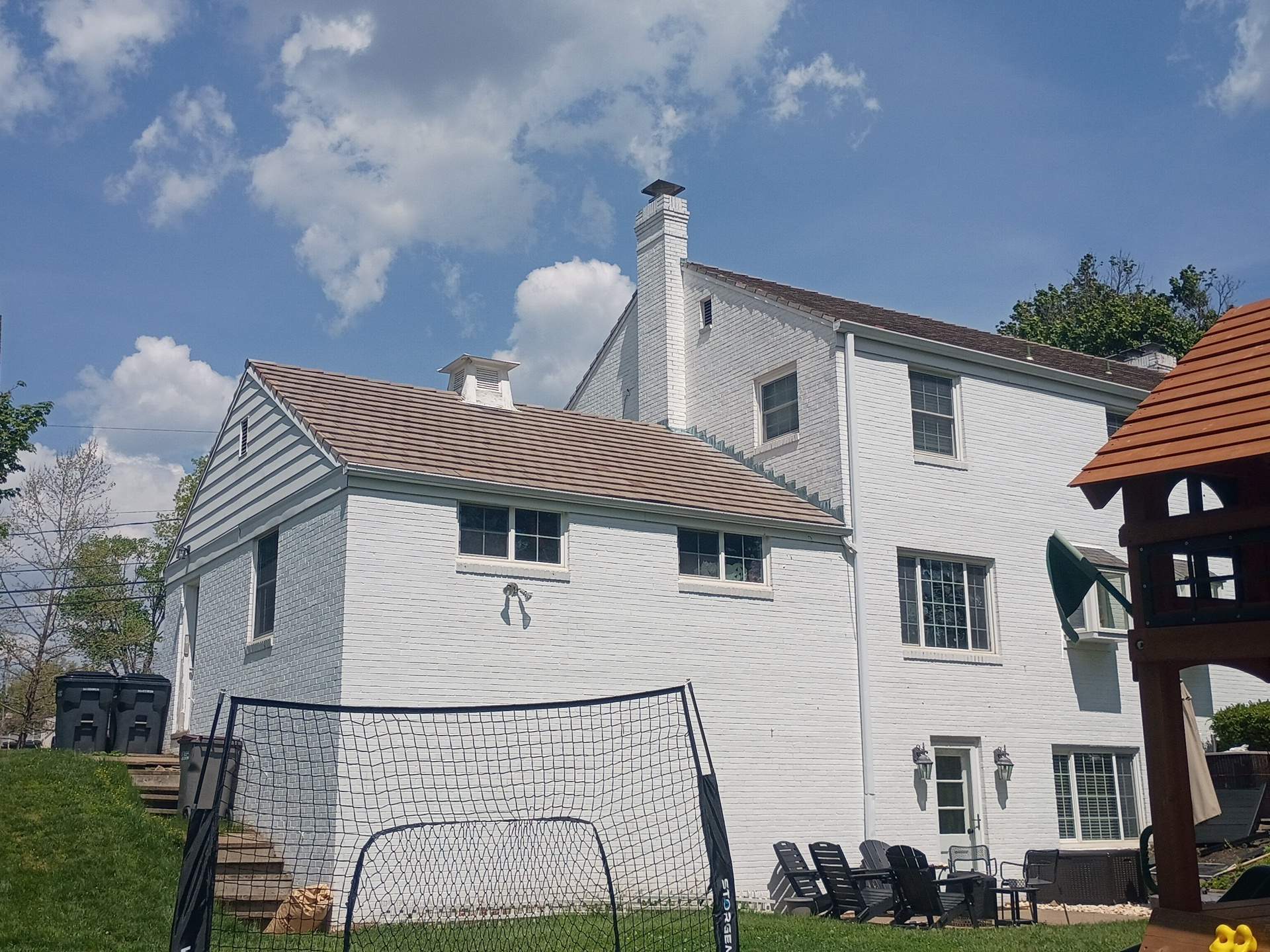 Provia Traditional Lap Siding in White by Ideal Siding Pittsburgh
