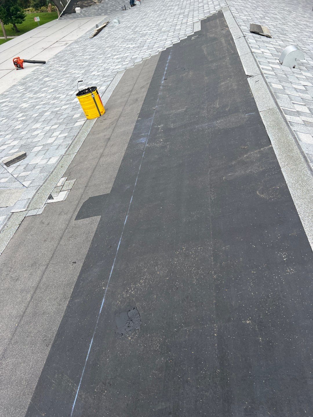 Project in St. Petersburg 33701 by Mitchell Roofing Company LLC