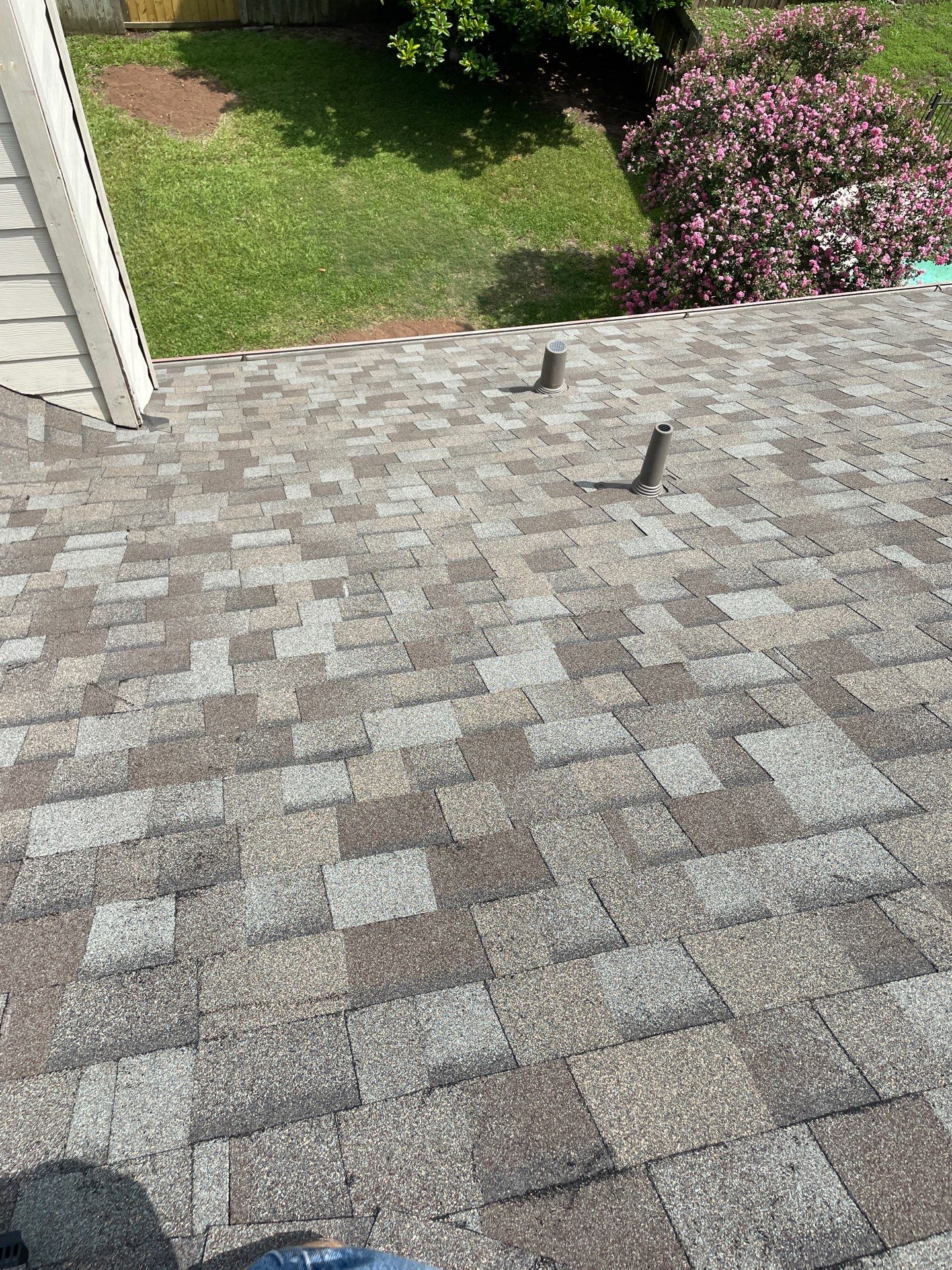 Residential Roofing Installation using Owen's Corning Duration (Lifetime) Shingles by Roof Repair Company