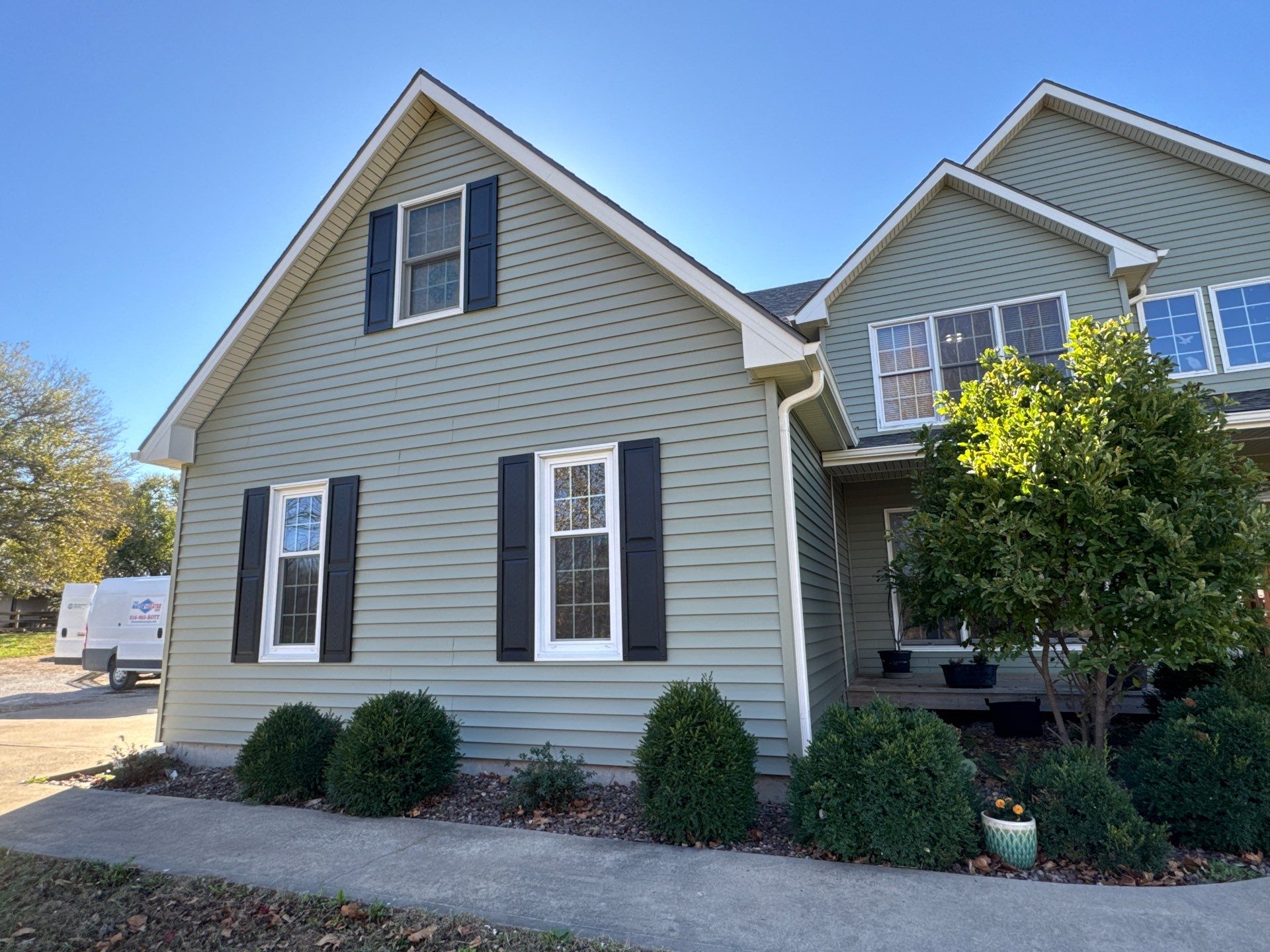 Comprehensive Residential Roof and Siding Replacement in Smithville Missouri by EEC Windows, Siding & Roofing