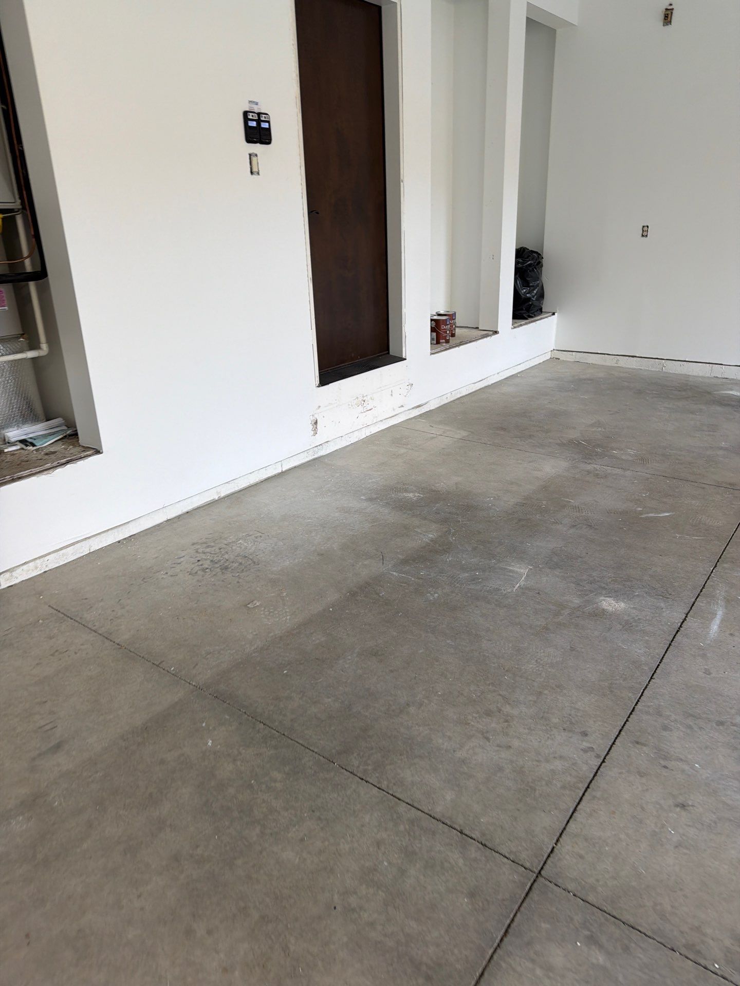 Polyaspartic Garage Floor Coating with Vinyl Flakes in Hayden by Croc Coatings, LLC